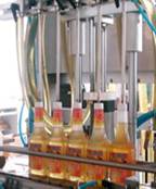 全自動灌裝機工作細(xì)節(jié)