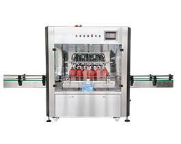 這才是真正的“加油”現(xiàn)場！食用油灌裝機正在現(xiàn)場加油